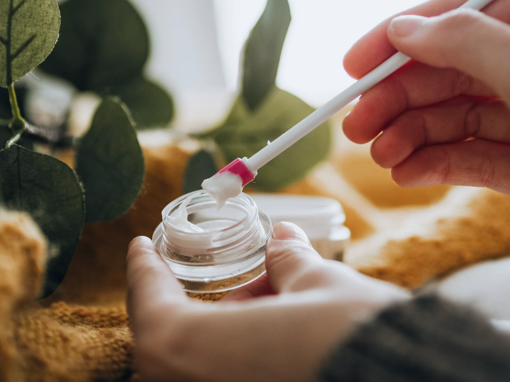 The Ultimate Guide to Cleaning and Reusing Beauty Product Containers